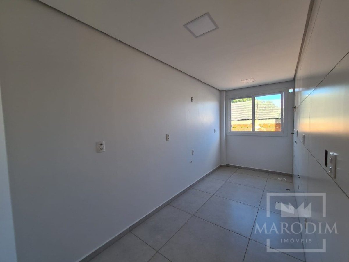Apartamento com 68m², 2 dormitórios, Nao suíte, 1 vaga, no bairro Bosque em Marau