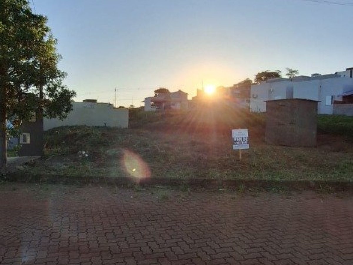 Terreno com 559m², Nao suíte, no bairro Colinas Nova Marau em Marau