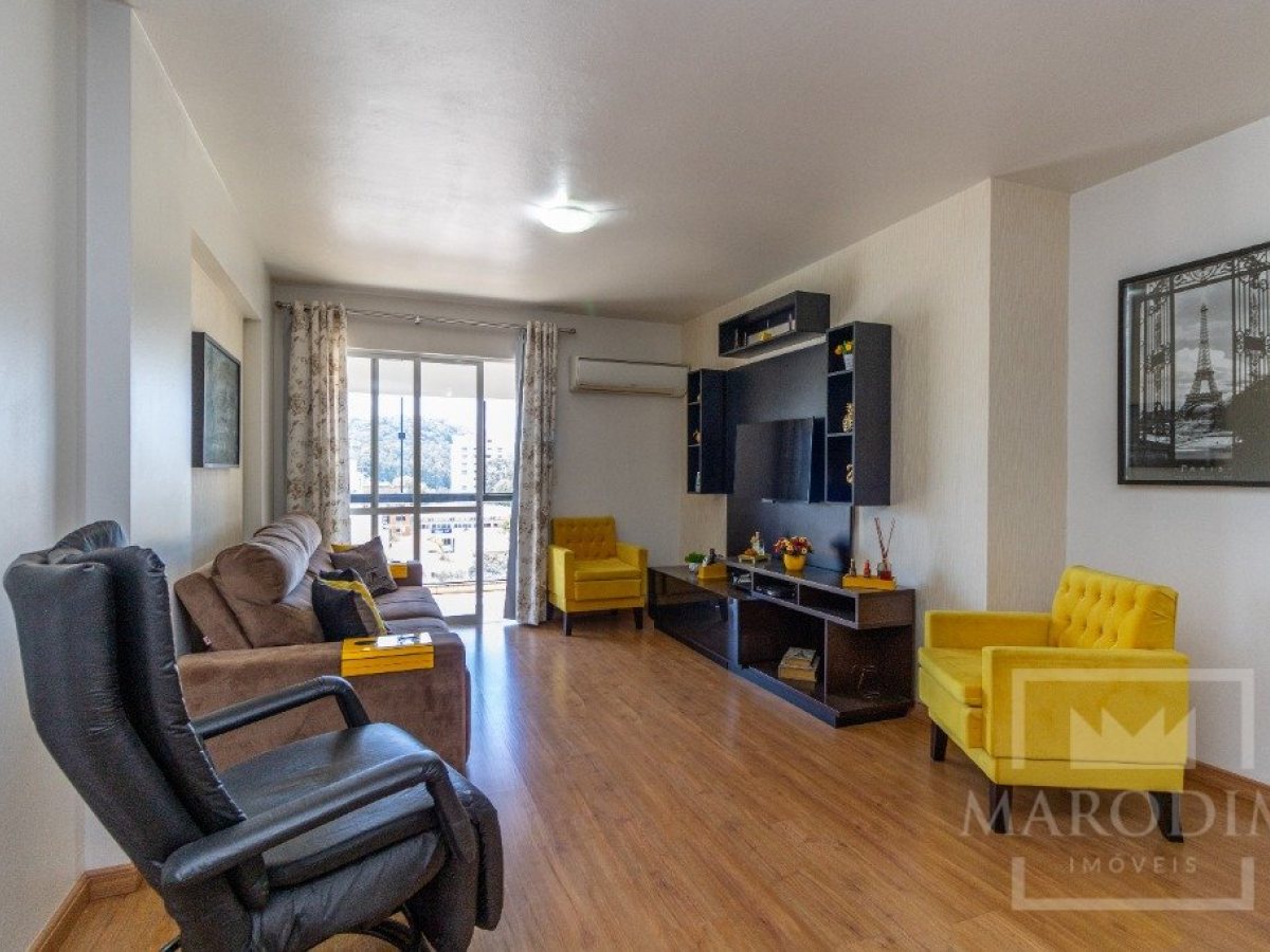 Apartamento com 148m², 3 dormitórios, Sim suíte, 1 vaga, no bairro Centro em Marau