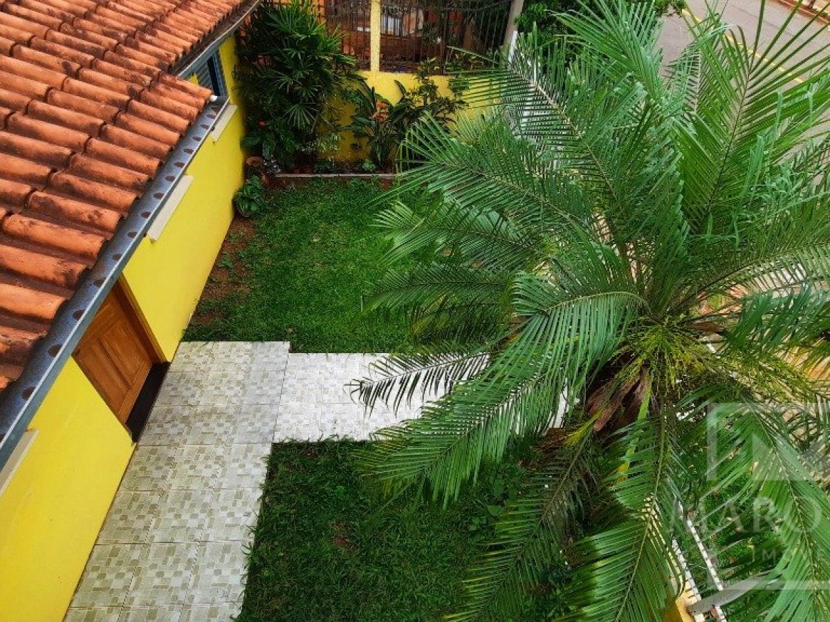 Casa com 146m², 3 dormitórios, Nao suíte, 1 vaga, no bairro Frei Adelar em Marau