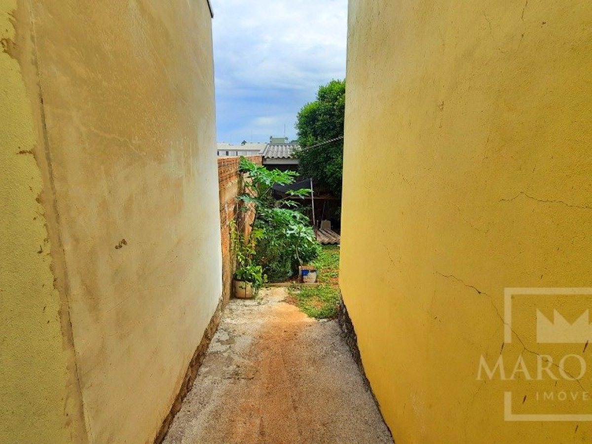 Casa com 146m², 3 dormitórios, Nao suíte, 1 vaga, no bairro Frei Adelar em Marau