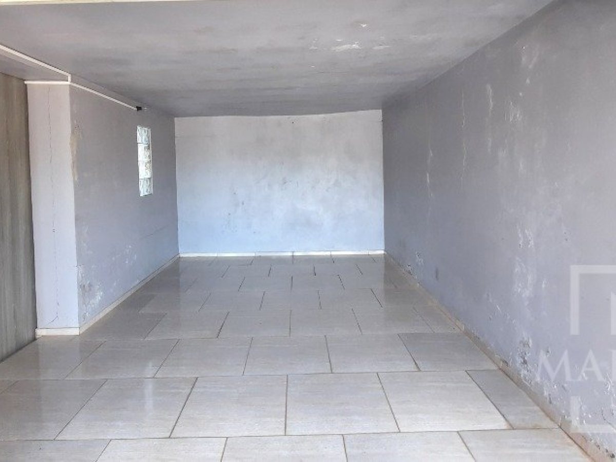 Casa com 137m², 2 dormitórios, Nao suíte, 2 vagas, no bairro Loteamento Vicente Riva em Marau