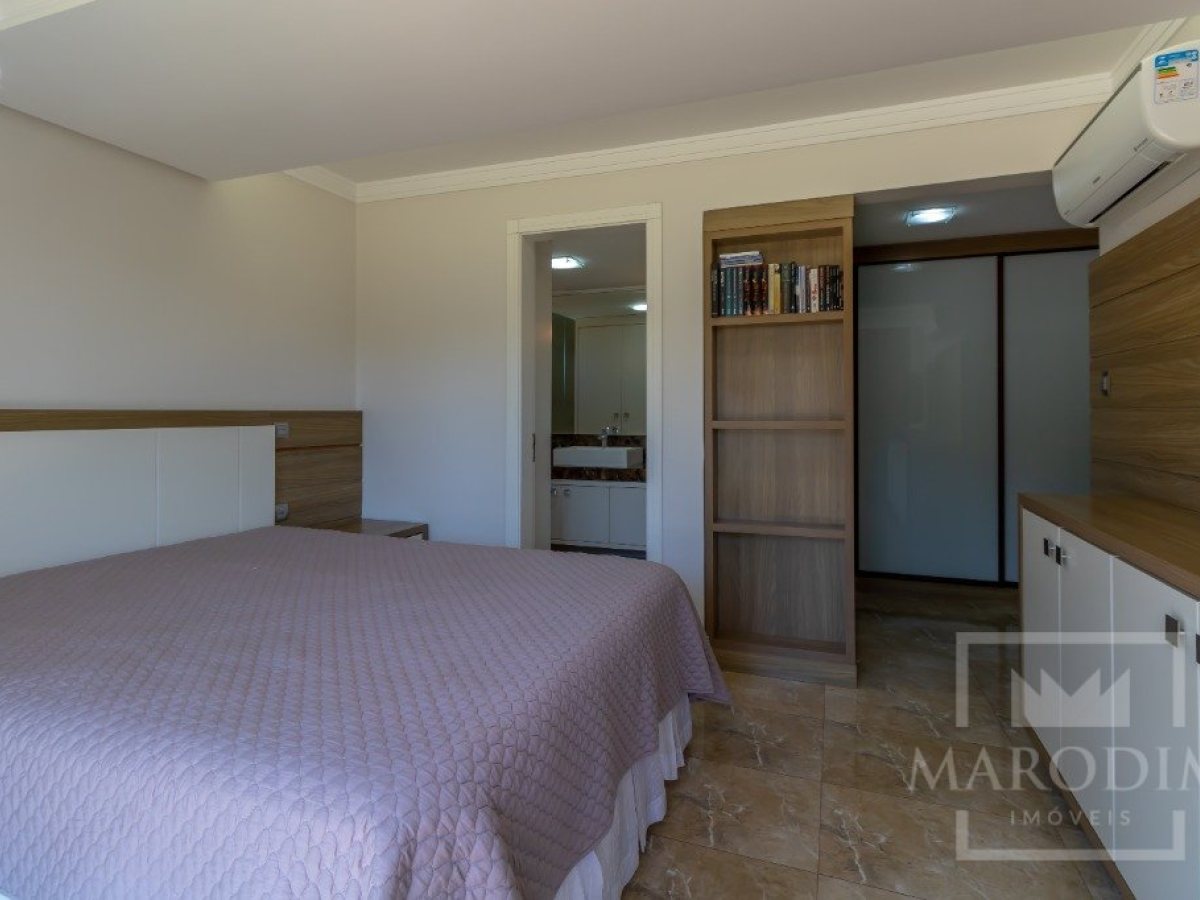 Cobertura com 226m², 3 dormitórios, Nao suíte, 3 vagas, no bairro Centro em Marau