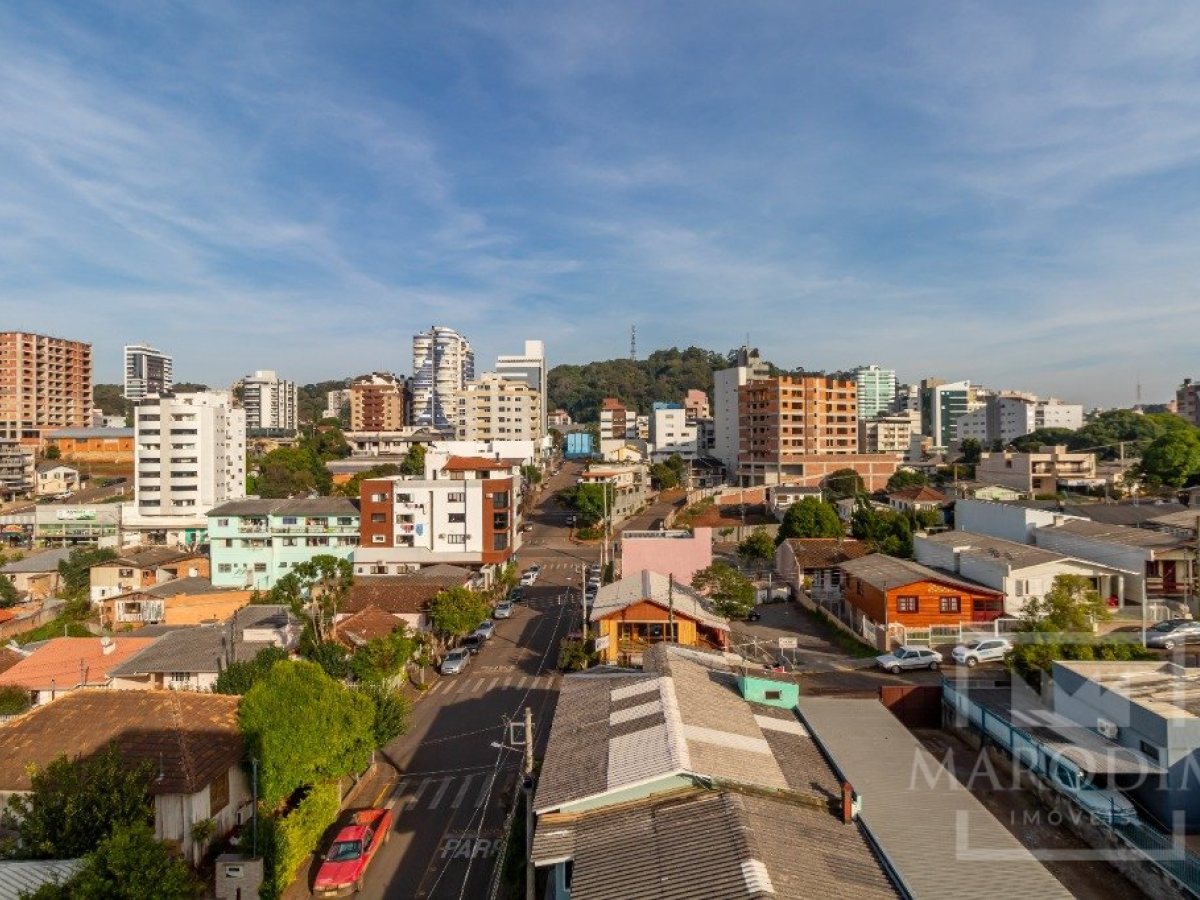 Apartamento com 112m², 3 dormitórios, Sim suíte, 2 vagas, no bairro Angela Borella em Marau