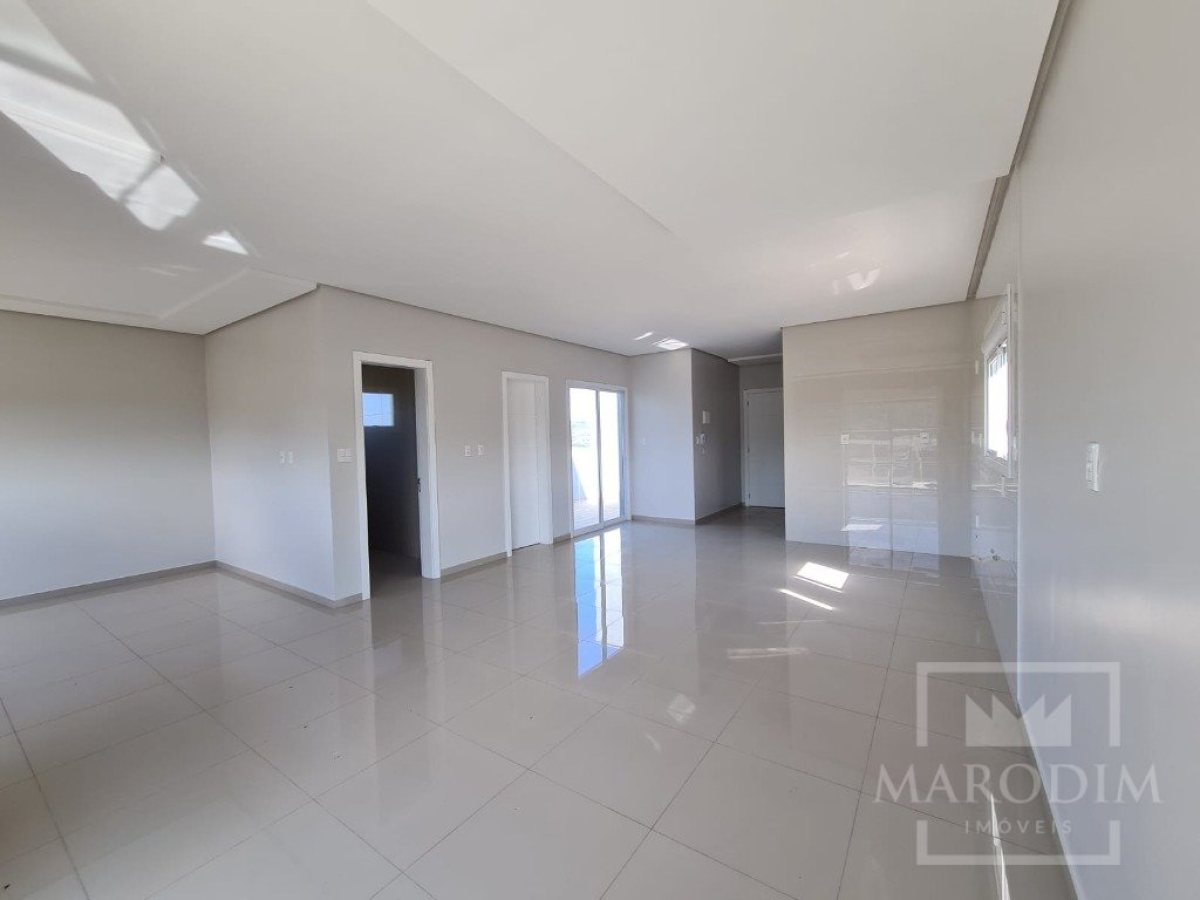 Cobertura com 185m², 2 dormitórios, Nao suíte, 2 vagas, no bairro Alberto Borella em Marau