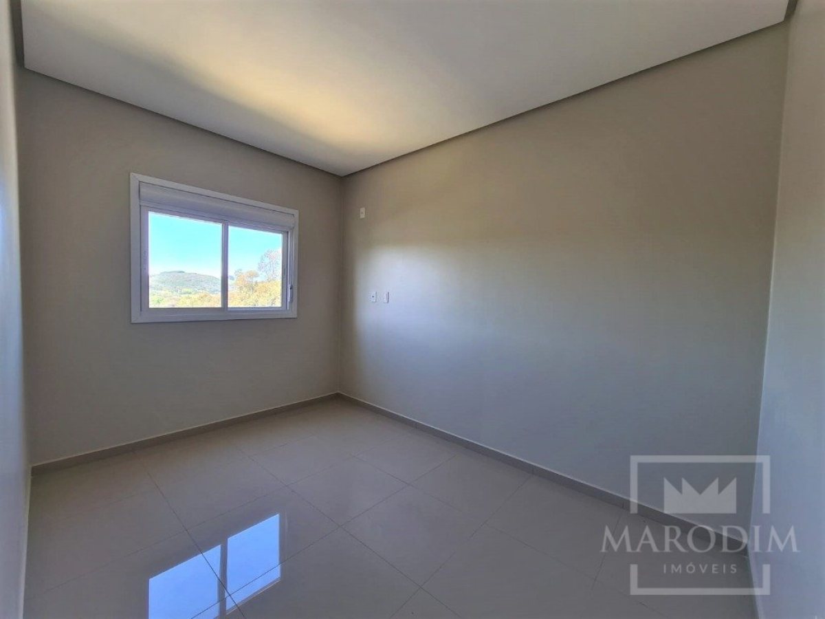 Cobertura com 185m², 2 dormitórios, Nao suíte, 2 vagas, no bairro Alberto Borella em Marau