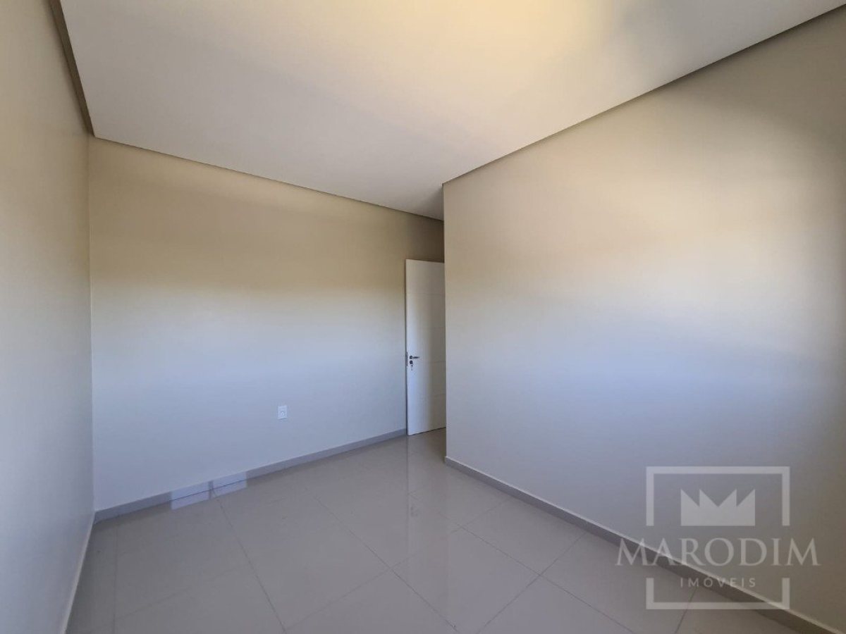 Cobertura com 185m², 2 dormitórios, Nao suíte, 2 vagas, no bairro Alberto Borella em Marau