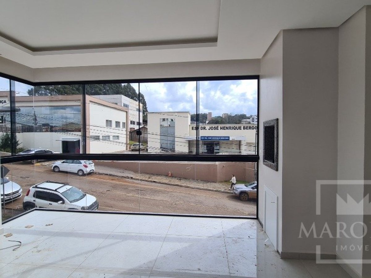 Apartamento com 89m², 3 dormitórios, Nao suíte, 1 vaga, no bairro Alberto Borella em Marau