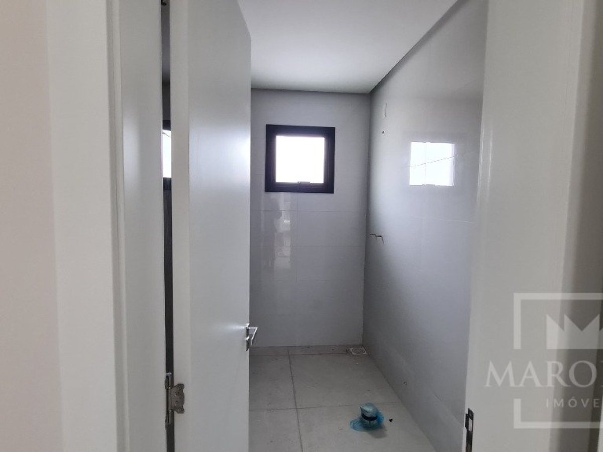 Apartamento com 89m², 3 dormitórios, Nao suíte, 1 vaga, no bairro Alberto Borella em Marau