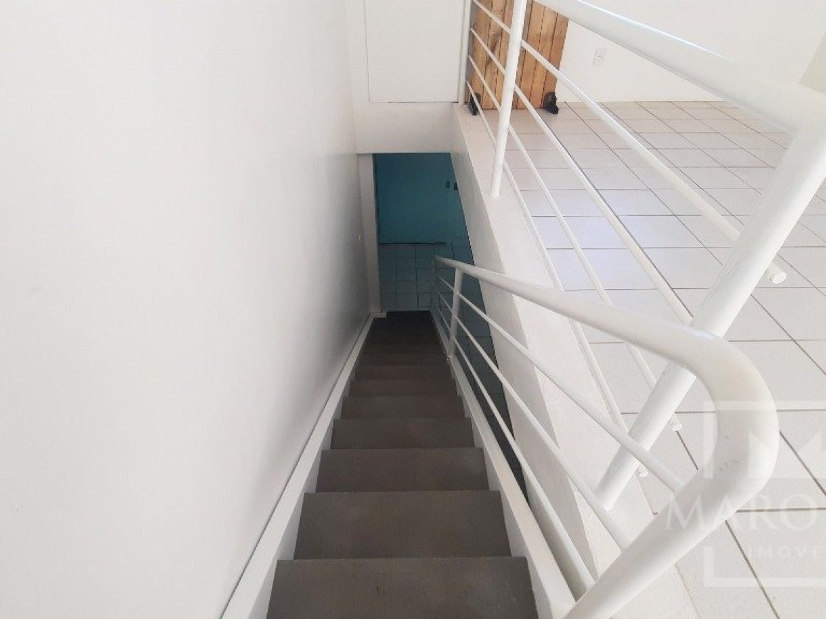 Salas/Conjuntos com 150m², Nao suíte, no bairro Centro em Marau