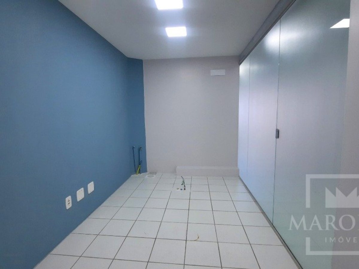 Salas/Conjuntos com 150m², Nao suíte, no bairro Centro em Marau