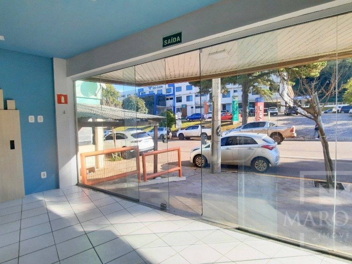 Salas/Conjuntos com 150m², Nao suíte, no bairro Centro em Marau