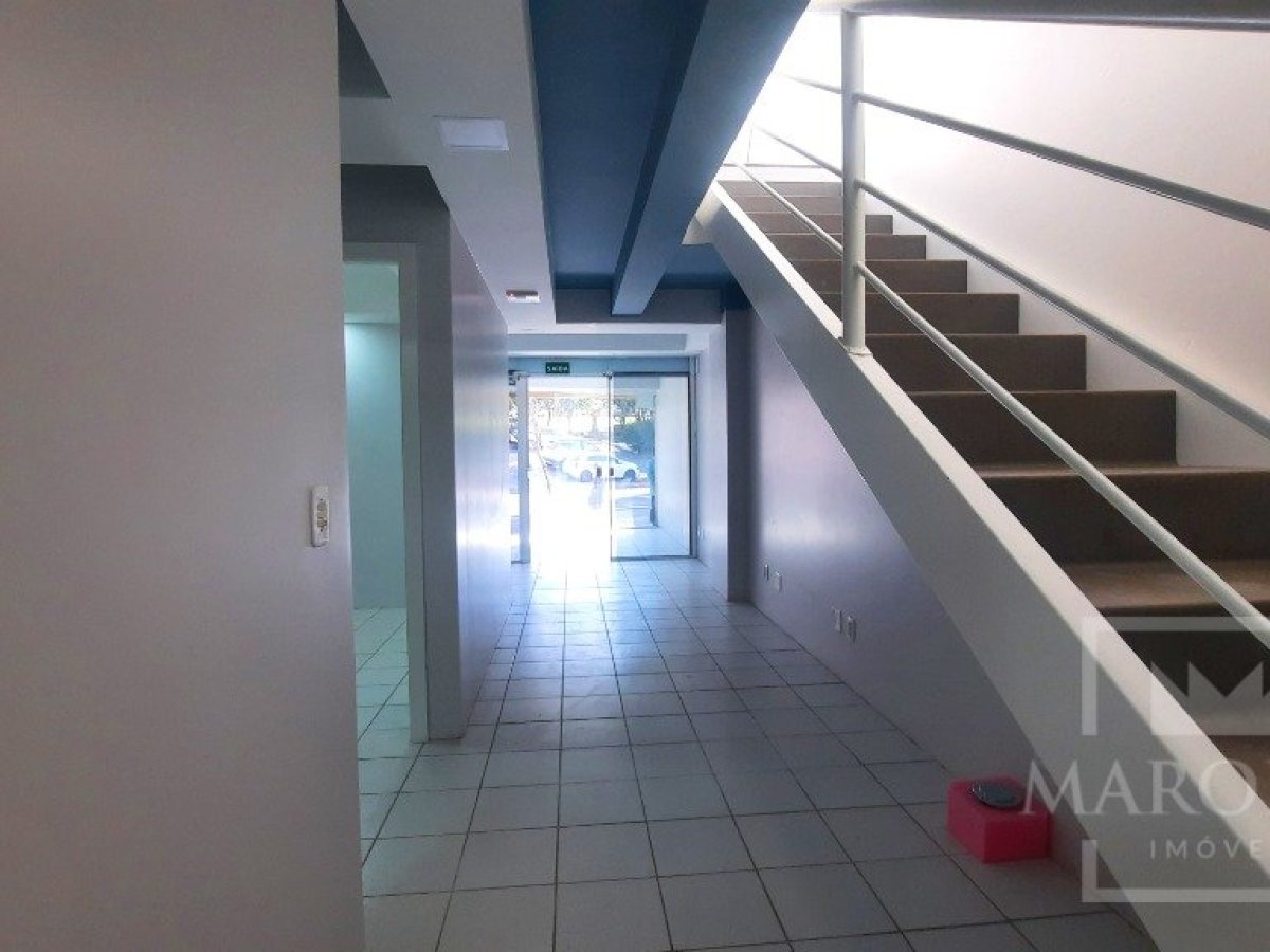 Salas/Conjuntos com 150m², Nao suíte, no bairro Centro em Marau