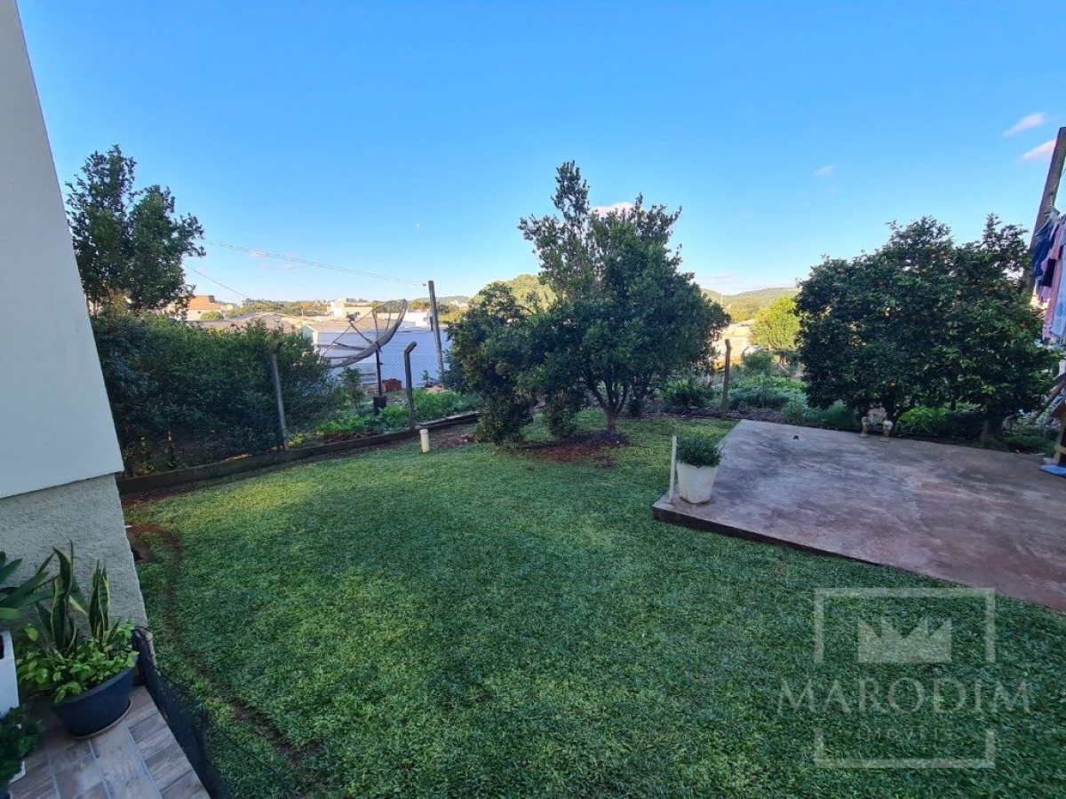 Casa com 231m², 3 dormitórios, Nao suíte, no bairro Santa Rita em Marau