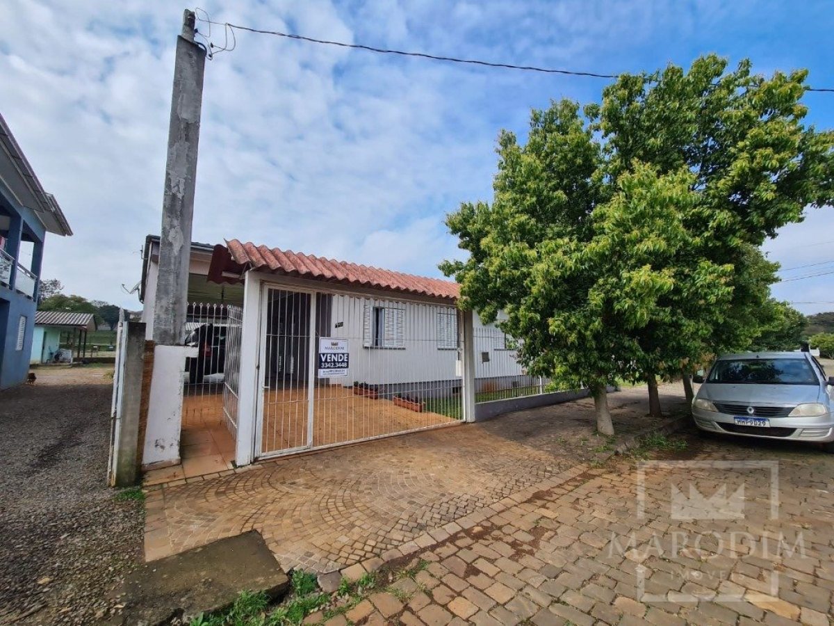Casa com 100m², 3 dormitórios, Nao suíte, 1 vaga, no bairro São José  Operário em Marau