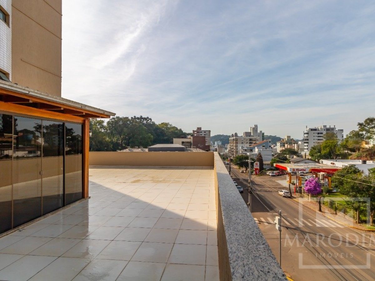 Apartamento com 234m², 3 dormitórios, Sim suíte, 2 vagas, no bairro Centro em Marau