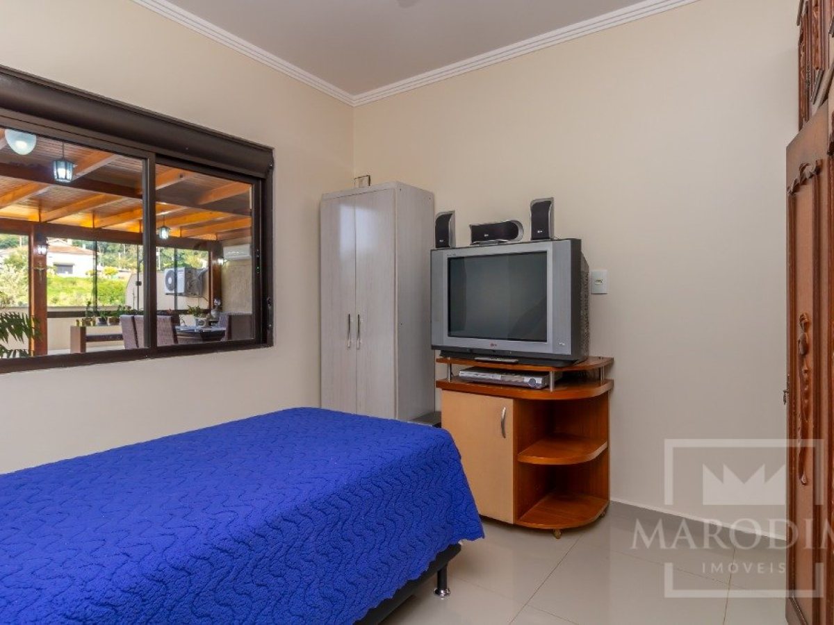 Apartamento com 234m², 3 dormitórios, Sim suíte, 2 vagas, no bairro Centro em Marau