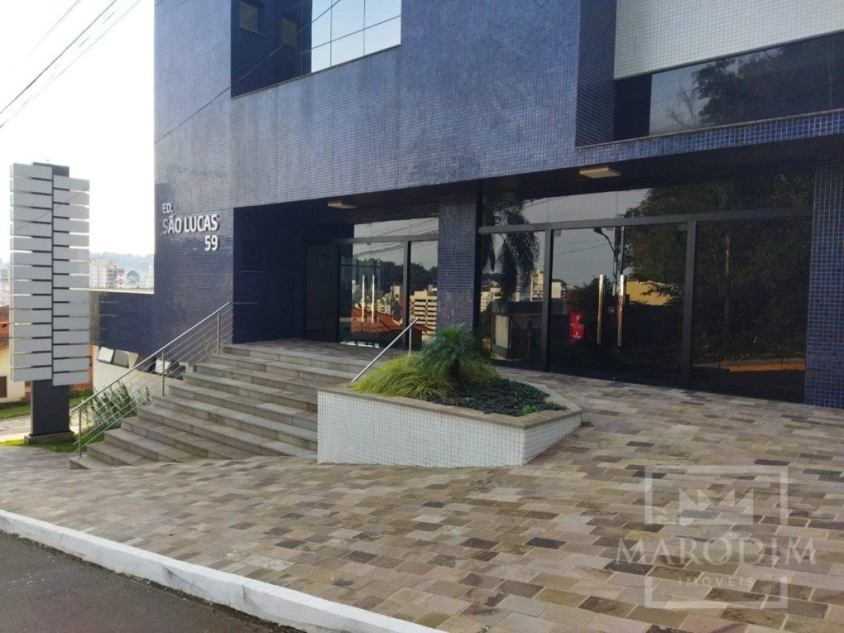 Salas/Conjuntos com 68m², Nao suíte, no bairro Centro em Marau