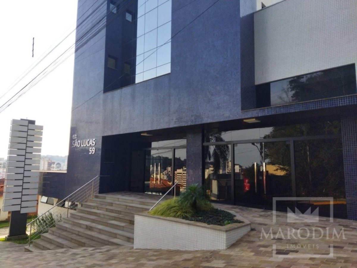 Salas/Conjuntos com 68m², Nao suíte, no bairro Centro em Marau