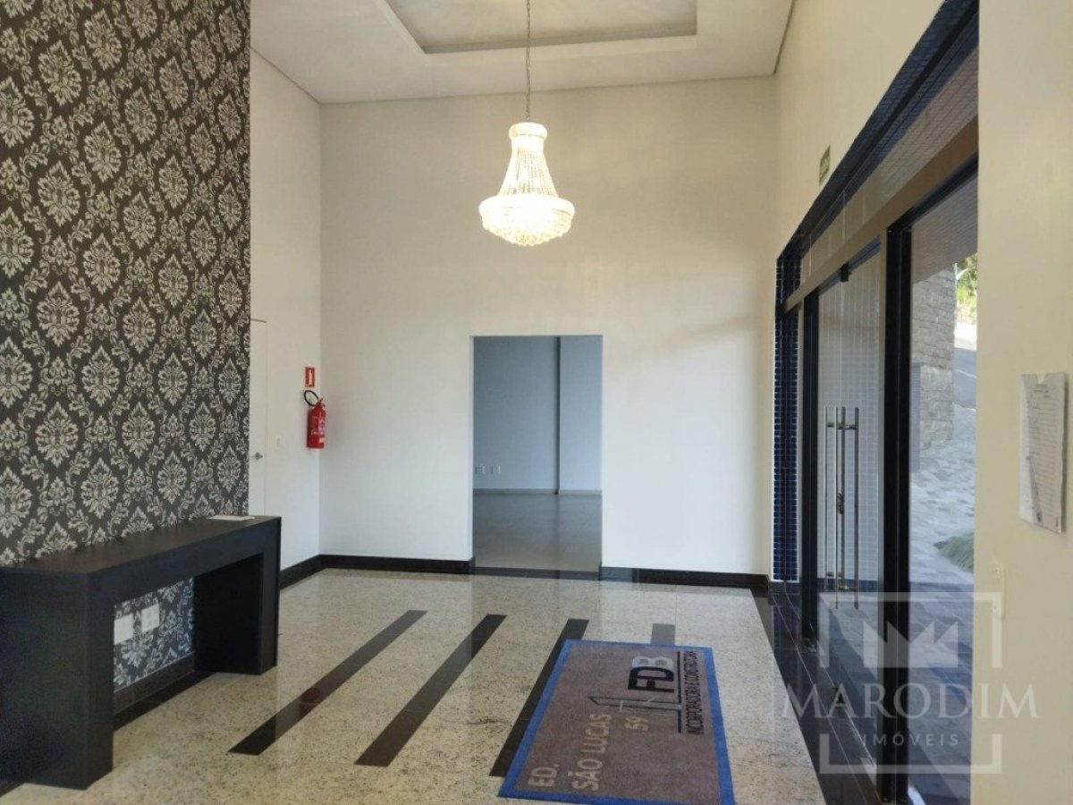 Salas/Conjuntos com 68m², Nao suíte, no bairro Centro em Marau