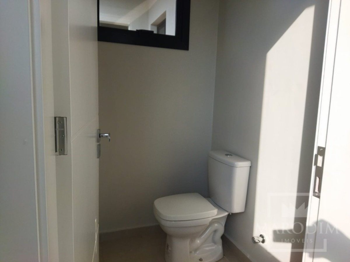 Salas/Conjuntos com 68m², Nao suíte, no bairro Centro em Marau