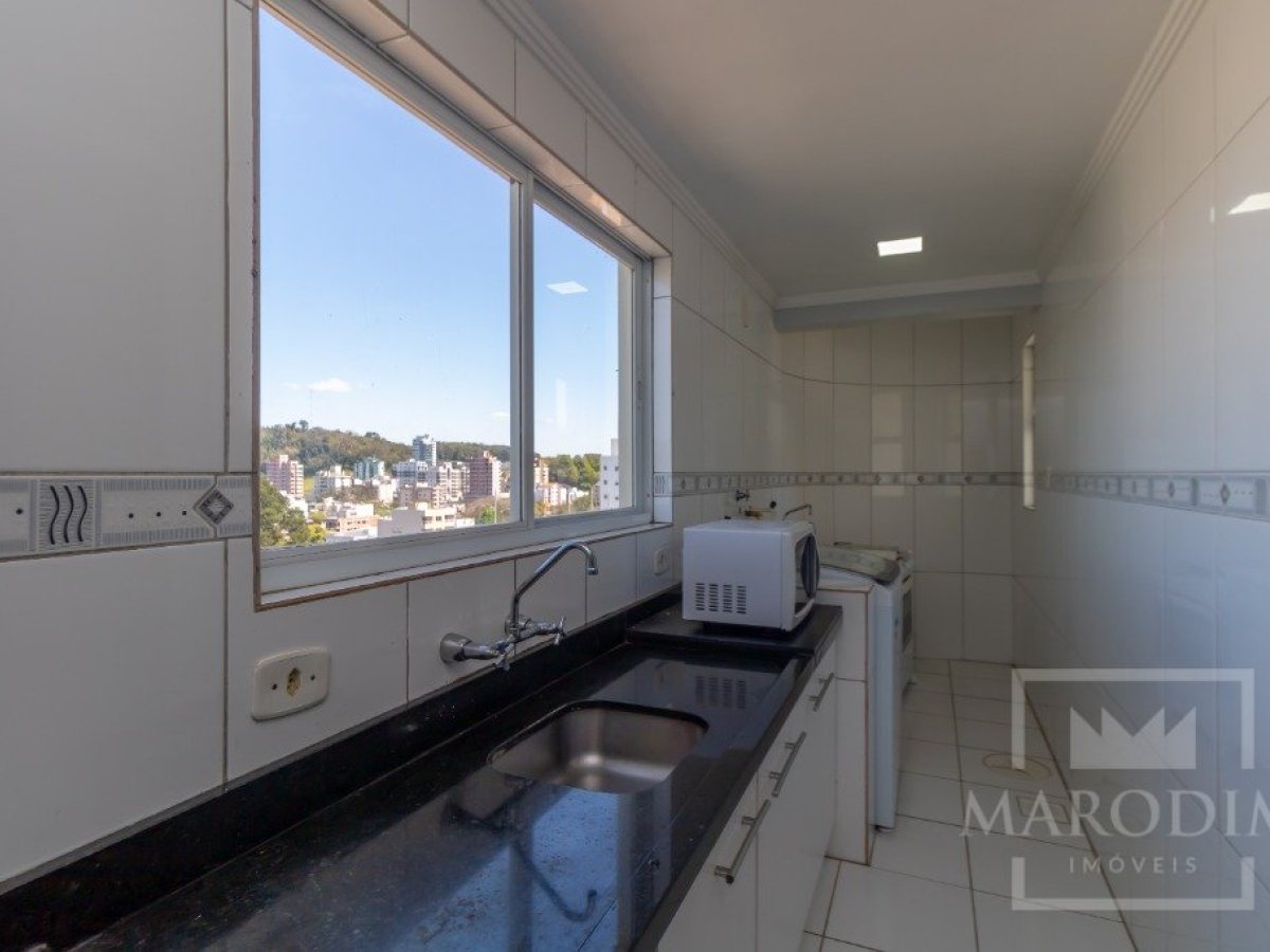 Apartamento com 62m², 2 dormitórios, Nao suíte, 1 vaga, no bairro Centro em Marau