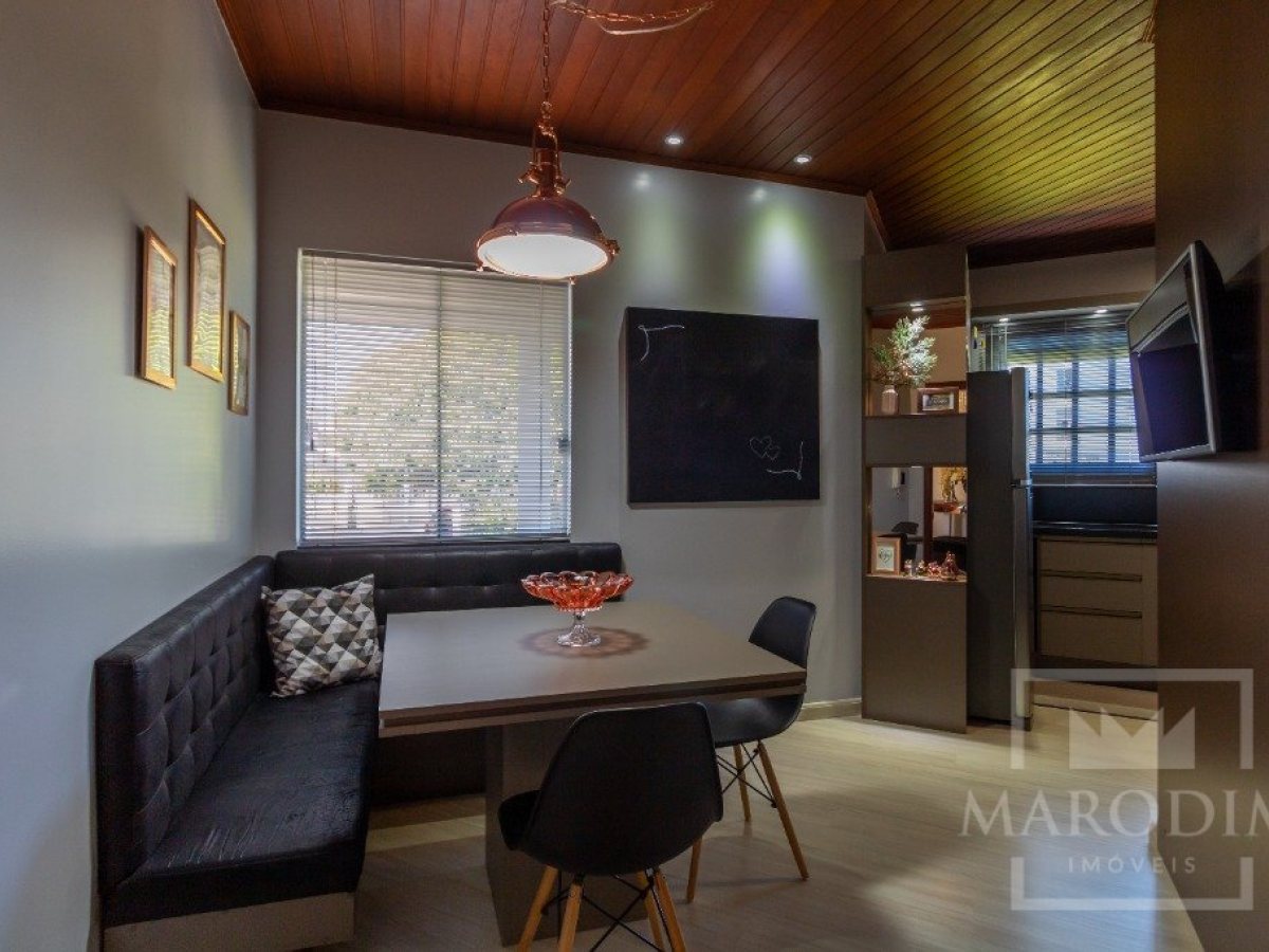 Casa com 260m², 3 dormitórios, Sim suíte, 4 vagas, no bairro Jardim  América em Marau