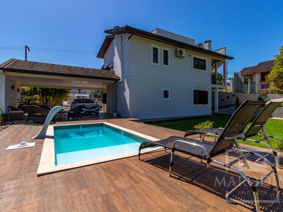 Casa com 260m², 3 dormitórios, Sim suíte, 4 vagas, no bairro Jardim  América em Marau