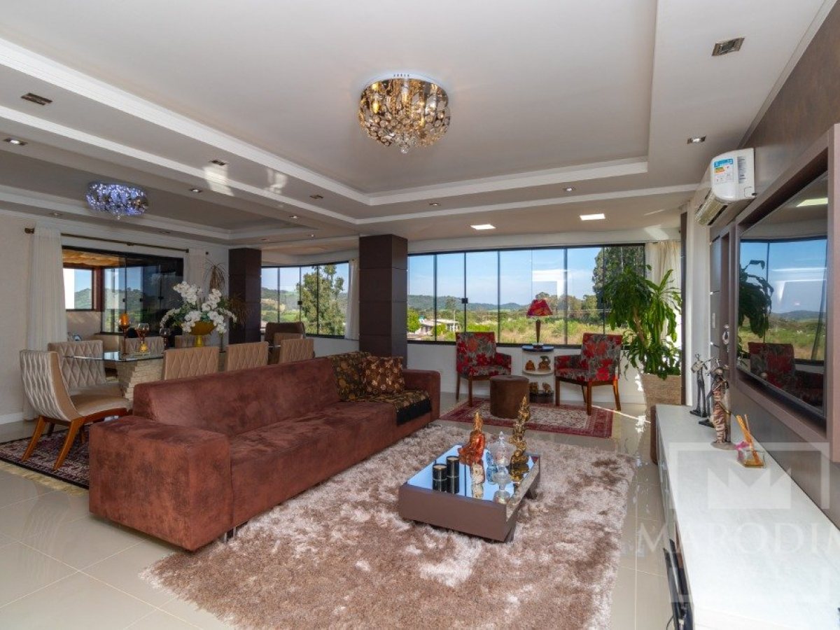 Apartamento com 181m², 3 dormitórios, Sim suíte, 2 vagas, no bairro Alberto Borella em Marau