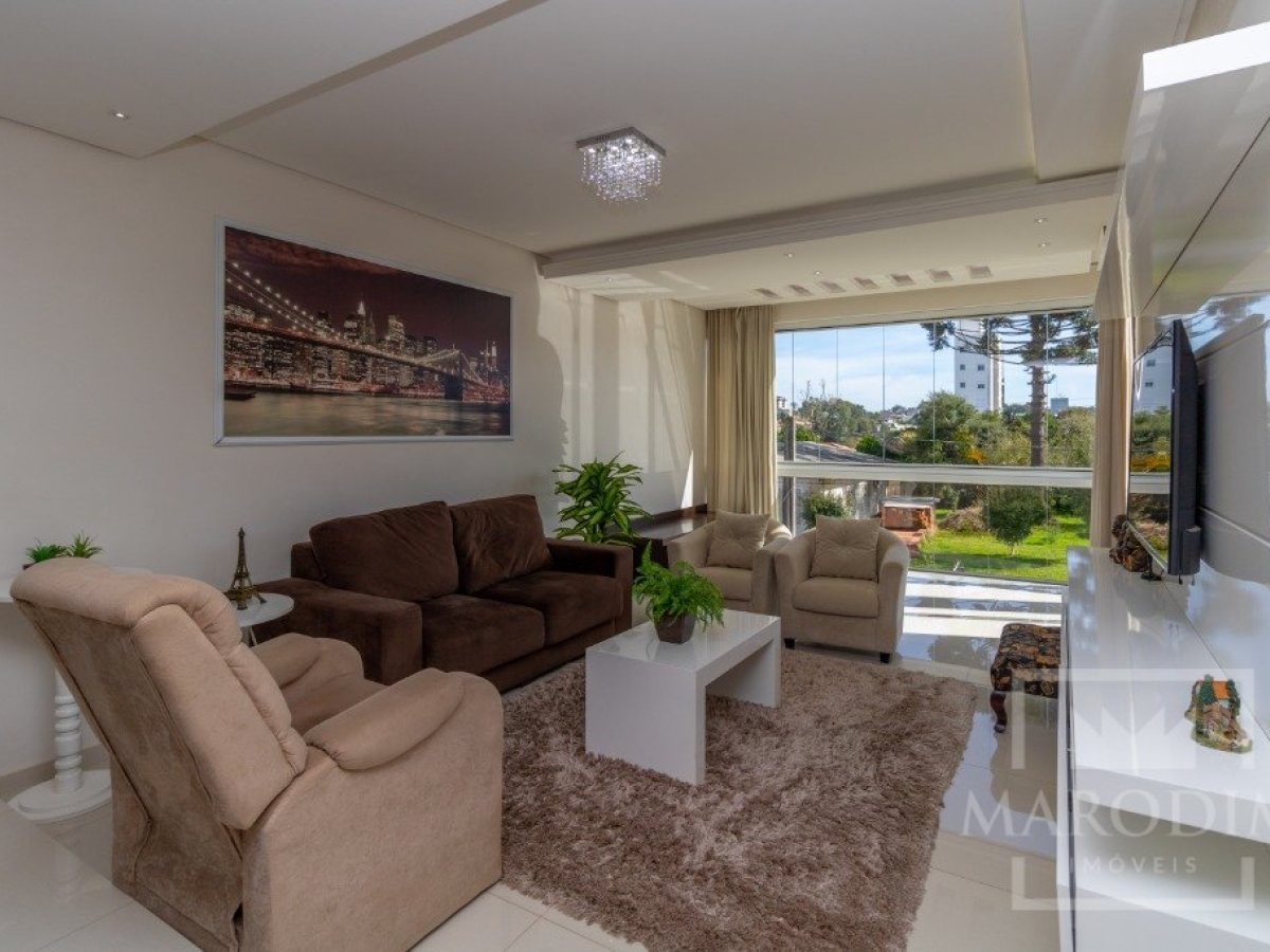 Prédio Comercial com 713m², Nao suíte, no bairro Centro em Marau