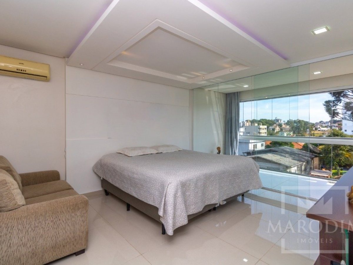 Prédio Comercial com 713m², Nao suíte, no bairro Centro em Marau