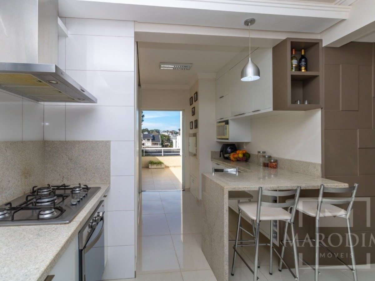 Prédio Comercial com 713m², Nao suíte, no bairro Centro em Marau