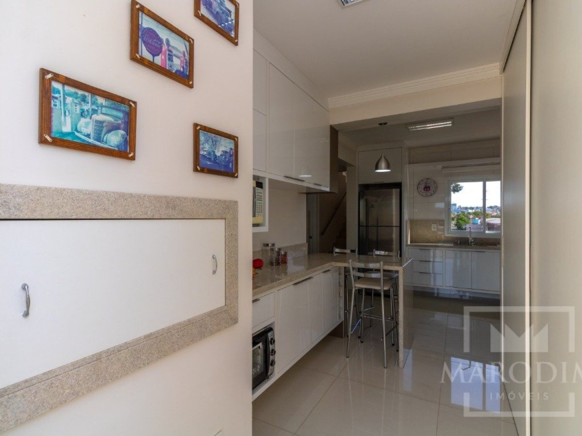 Prédio Comercial com 713m², Nao suíte, no bairro Centro em Marau