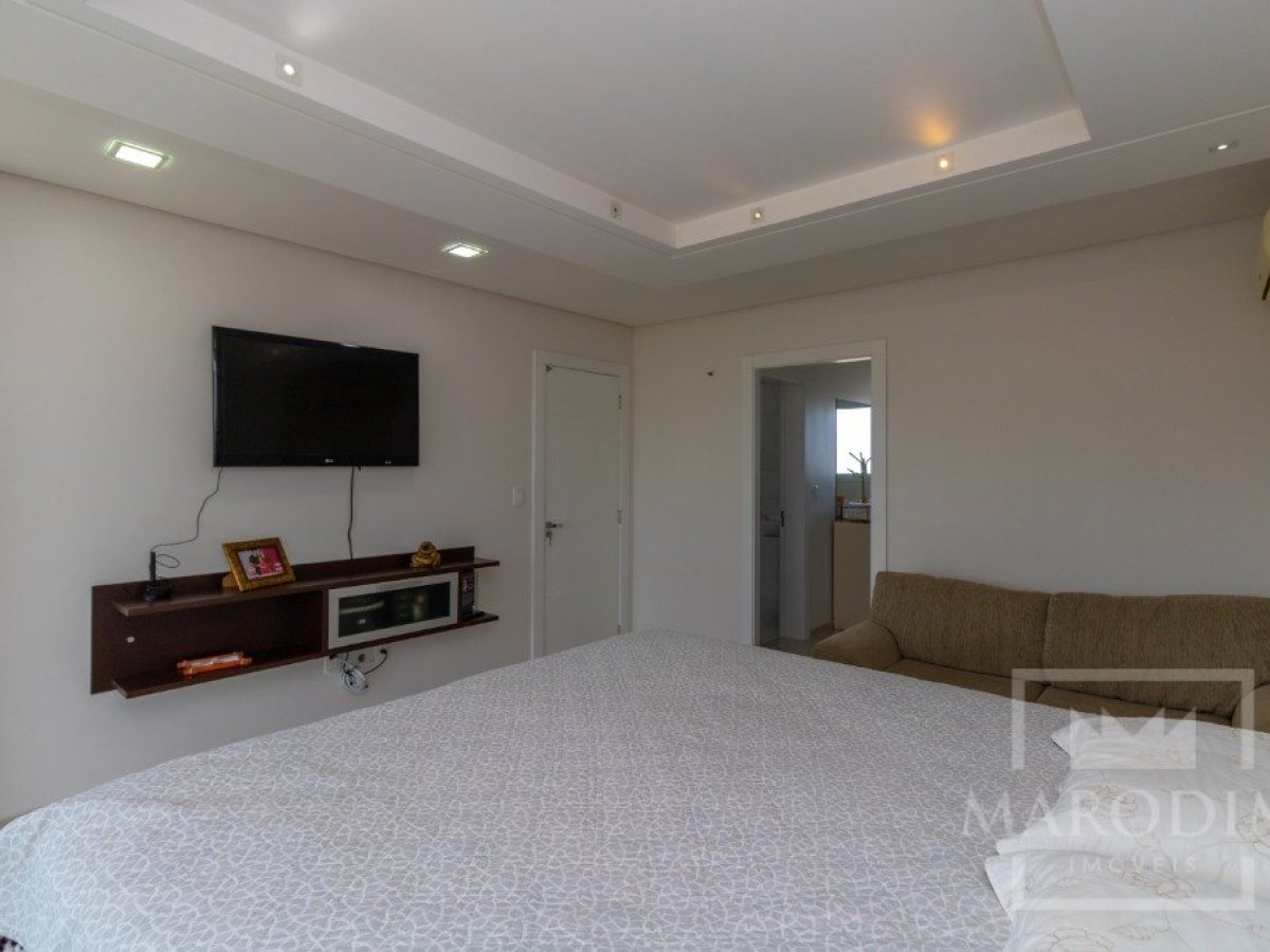 Prédio Comercial com 713m², Nao suíte, no bairro Centro em Marau