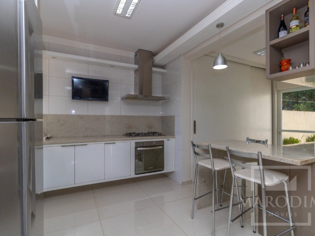 Prédio Comercial com 713m², Nao suíte, no bairro Centro em Marau