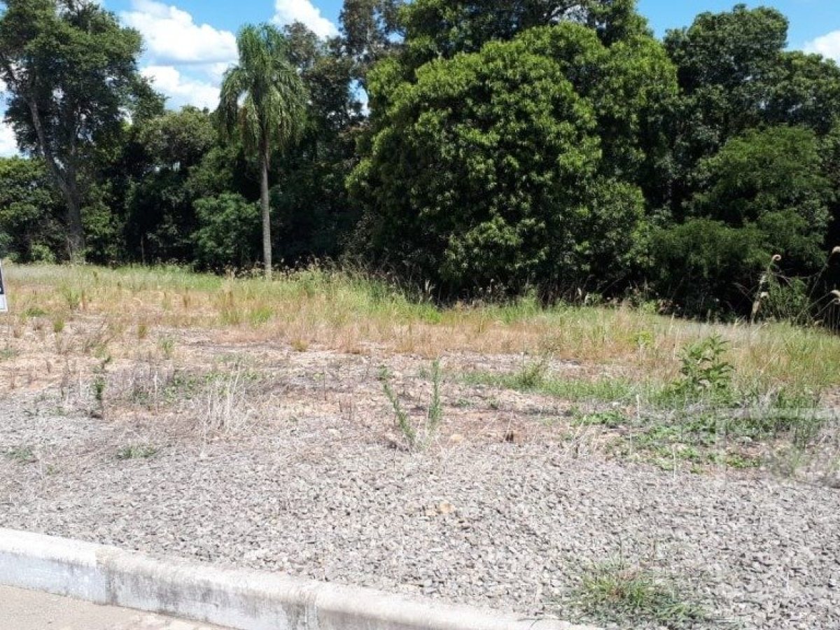 Terreno com 420m², Nao suíte, no bairro Loteamento Bela Vista em Marau