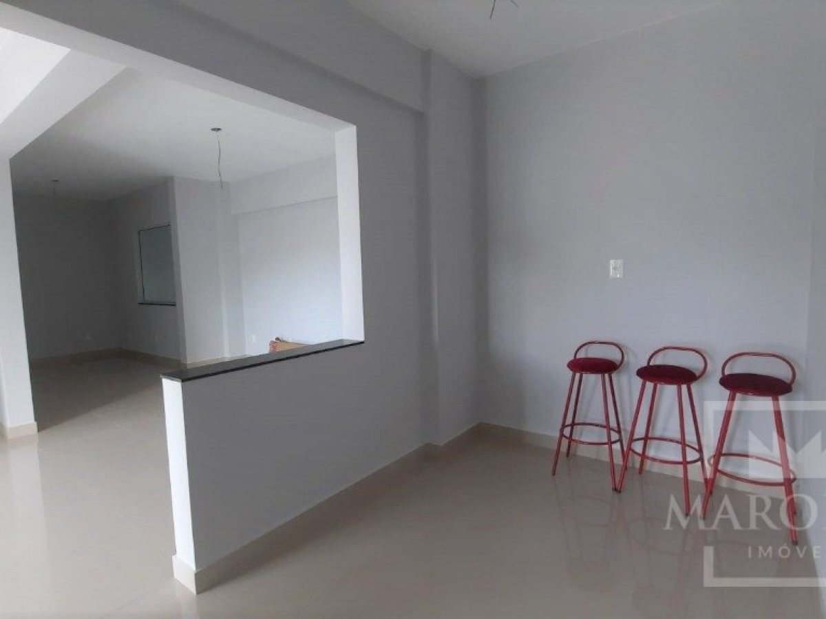 Apartamento com 73m², 1 dormitório, Nao suíte, 1 vaga, no bairro centro em Marau