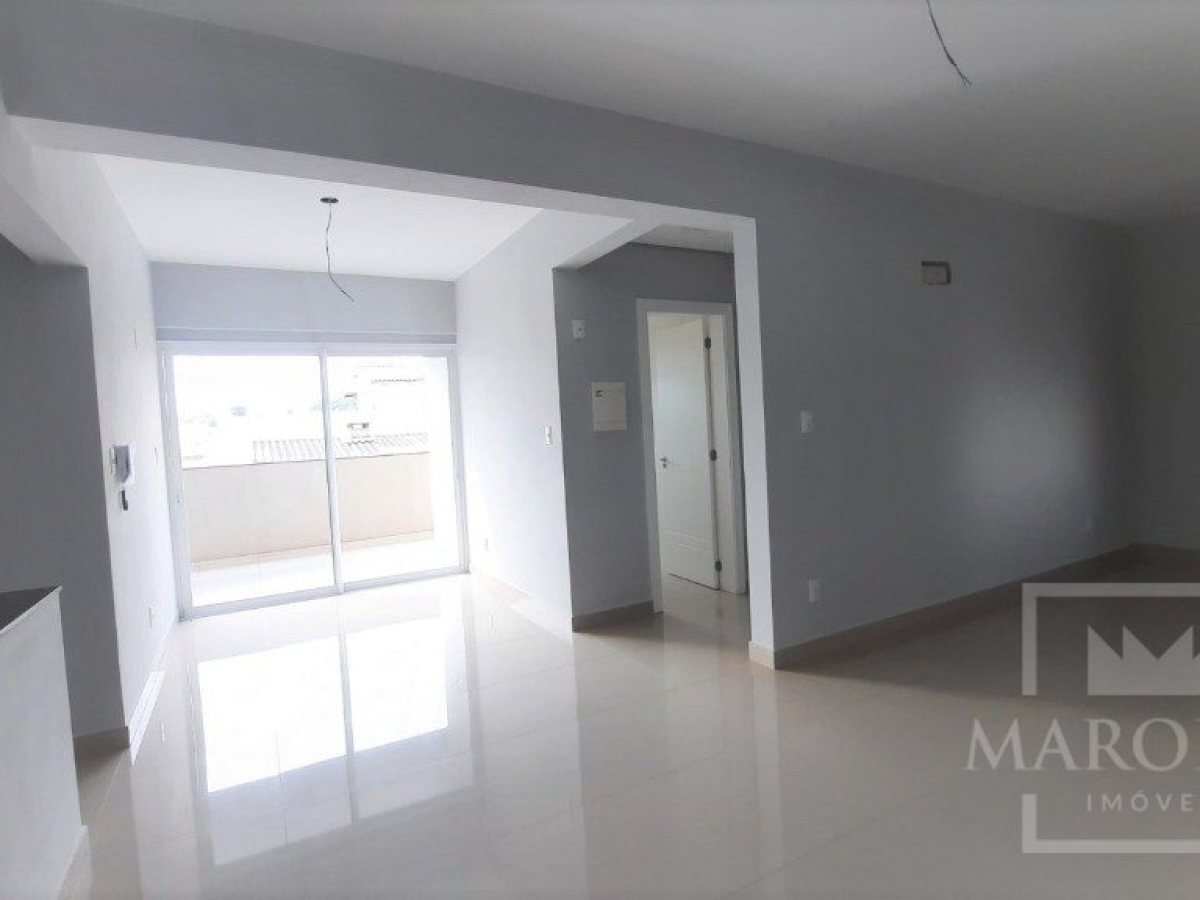 Apartamento com 73m², 1 dormitório, Nao suíte, 1 vaga, no bairro centro em Marau