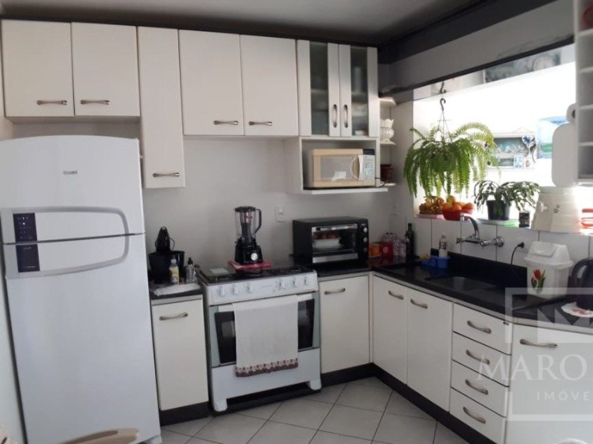 Apartamento com 100m², 3 dormitórios, Sim suíte, 1 vaga, no bairro Centro em Marau