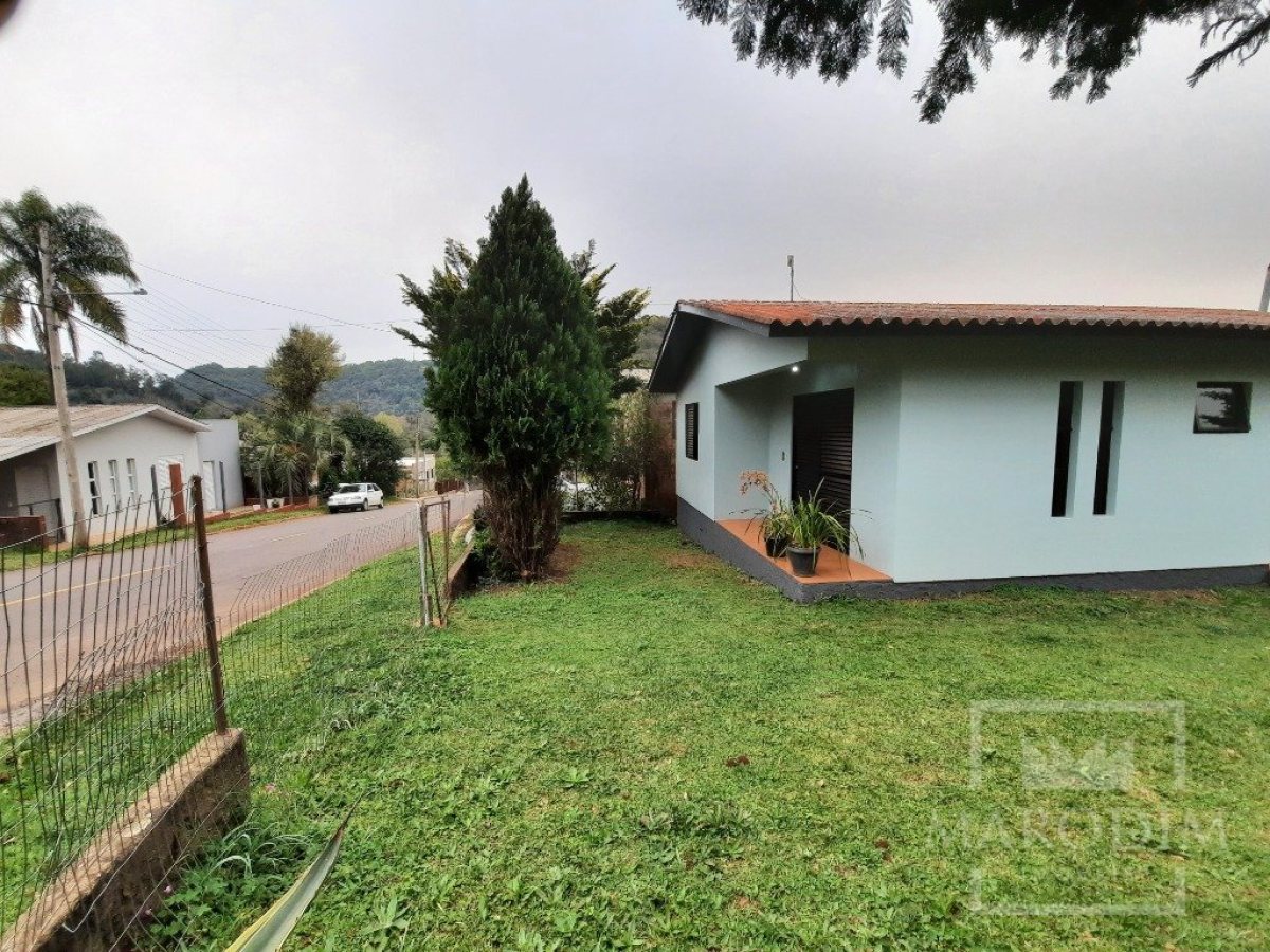 Casa com 67m², 3 dormitórios, Nao suíte, no bairro Constante Fuga em Marau