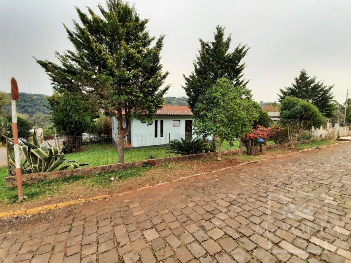 Casa com 67m², 3 dormitórios, Nao suíte, no bairro Constante Fuga em Marau