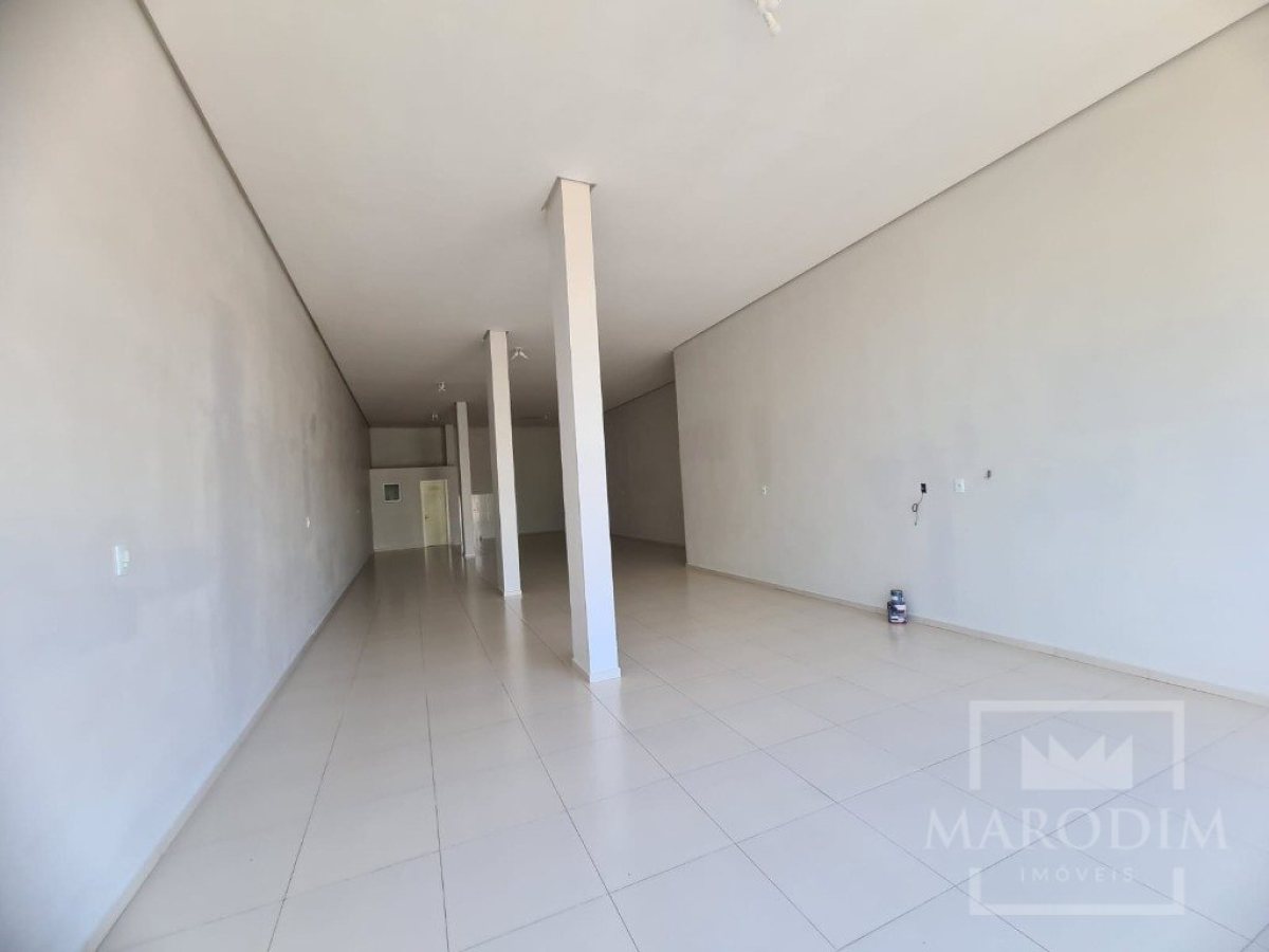 Salas/Conjuntos com 128m², Nao suíte, no bairro Alberto Borella em Marau