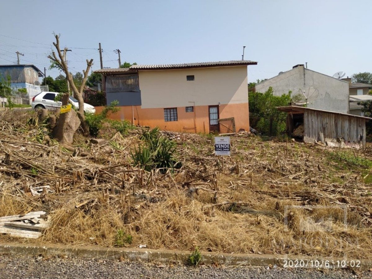 Terreno com 287m², Nao suíte, no bairro Santo Expedito em Marau