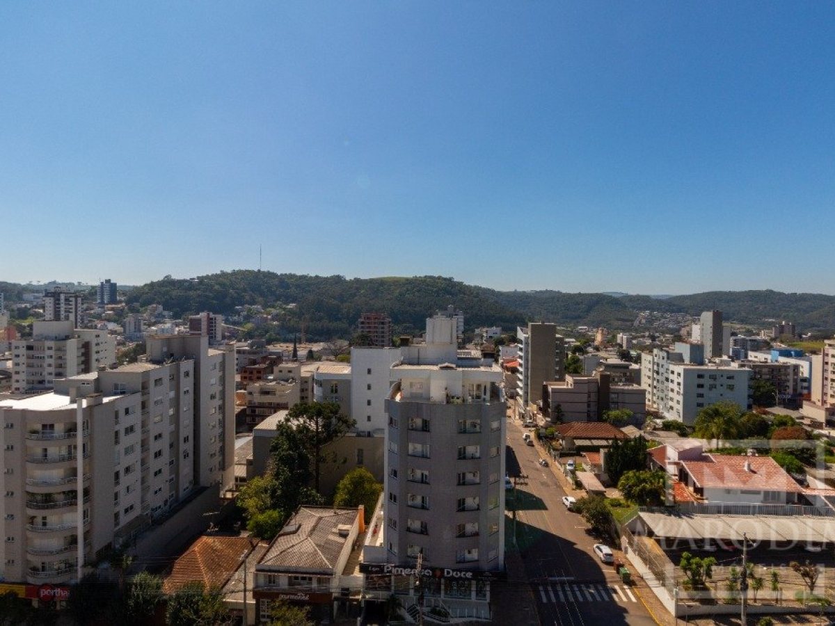 Apartamento com 159m², 3 dormitórios, Sim suíte, no bairro Centro em Marau