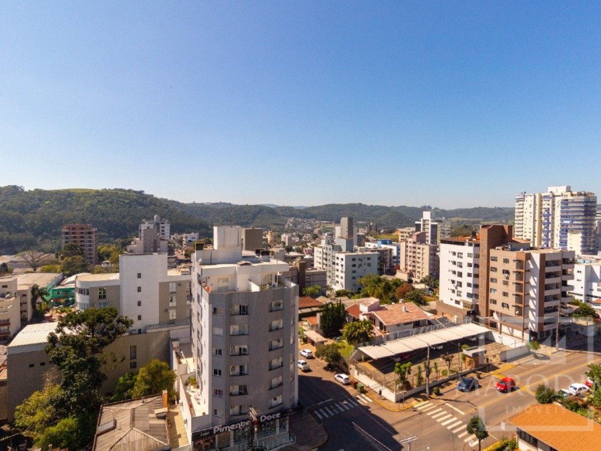 Apartamento com 159m², 3 dormitórios, Sim suíte, no bairro Centro em Marau