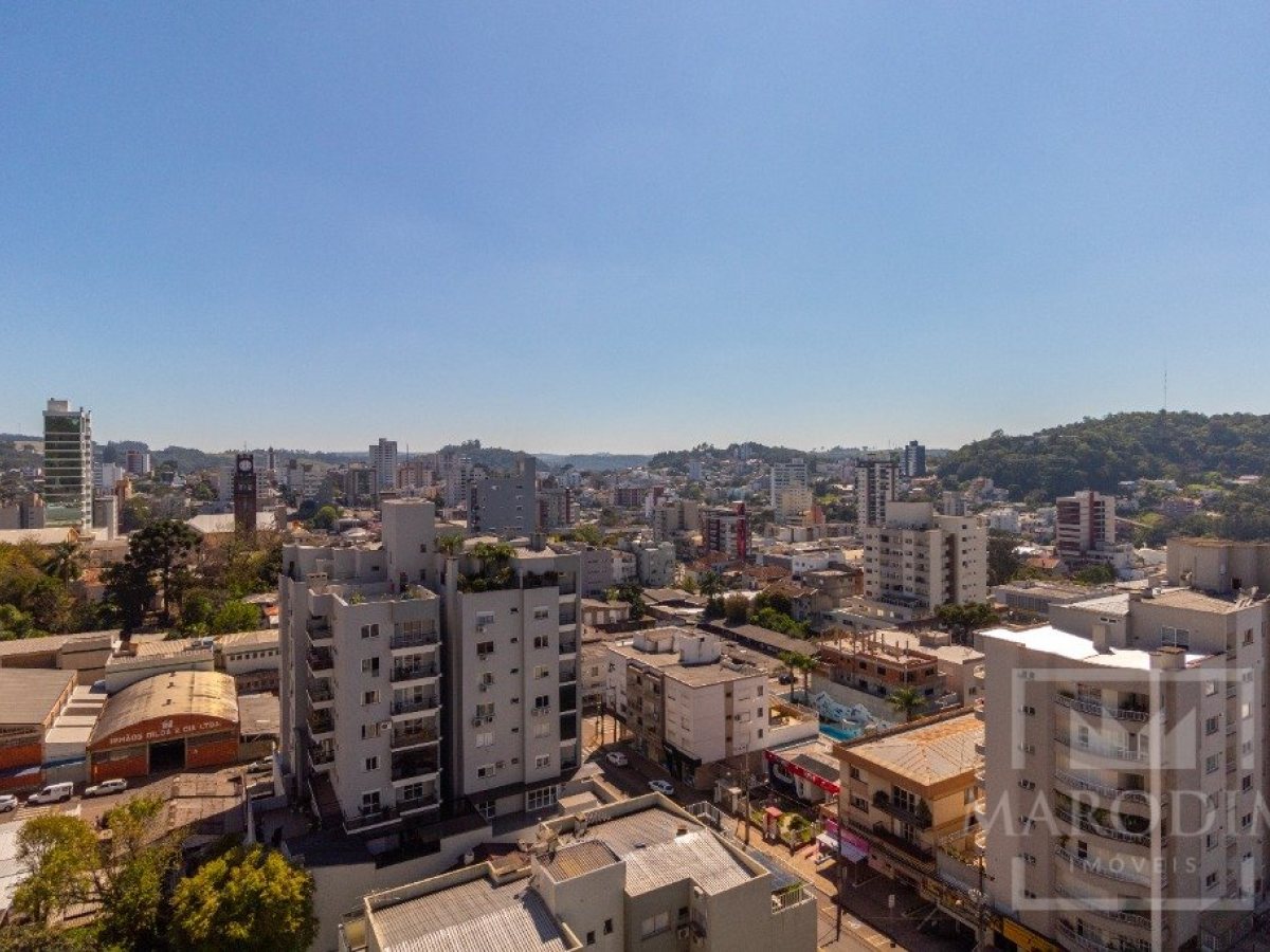 Apartamento com 159m², 3 dormitórios, Sim suíte, no bairro Centro em Marau