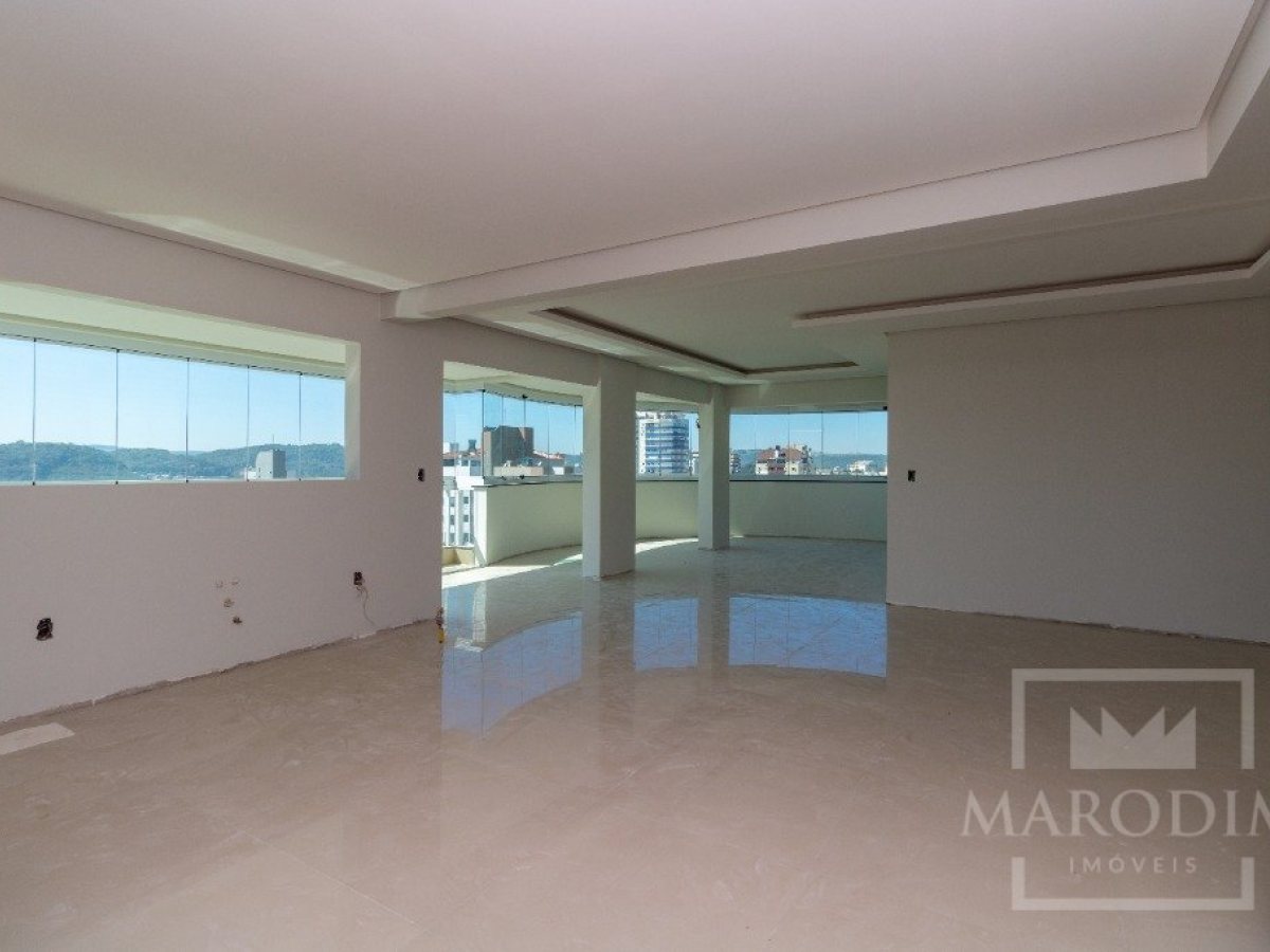 Apartamento com 159m², 3 dormitórios, Sim suíte, no bairro Centro em Marau