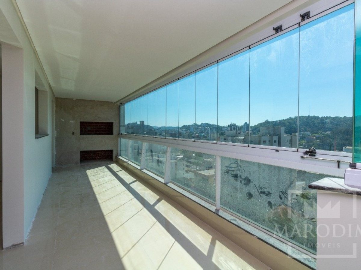 Apartamento com 159m², 3 dormitórios, Sim suíte, no bairro Centro em Marau