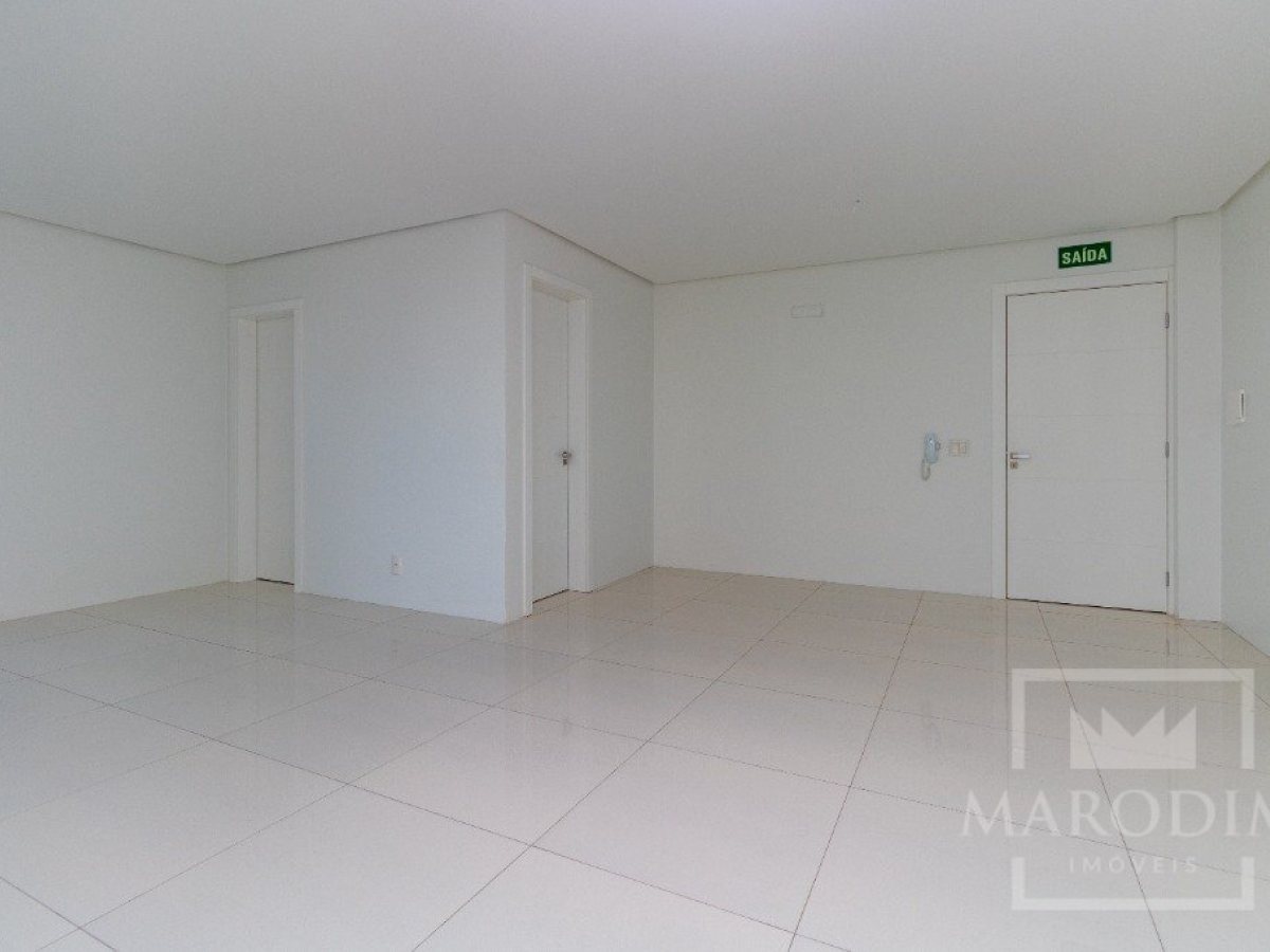 Salas/Conjuntos com 98m², Nao suíte, no bairro Centro em Marau