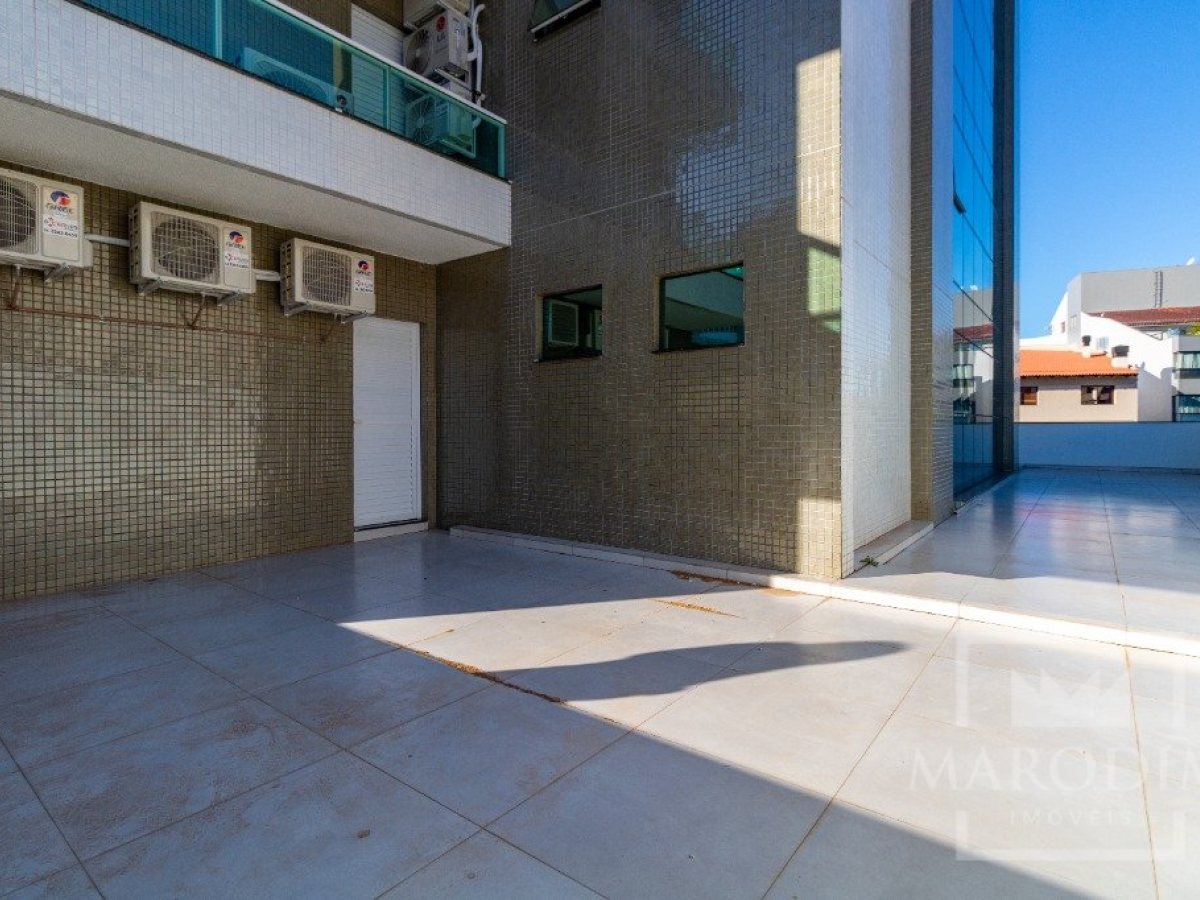 Salas/Conjuntos com 98m², Nao suíte, no bairro Centro em Marau